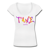 TANZ - Frauen T-Shirt mit U-Ausschnitt - in versch. Farben - Schriftzug vorne - batikmuster bunt - Weiß