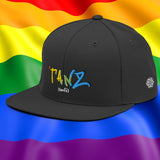 TANZ - The Pride - Snapback-Cap - mit regenbogenfarbene Stickerei (front) und Logo weiß seitlich